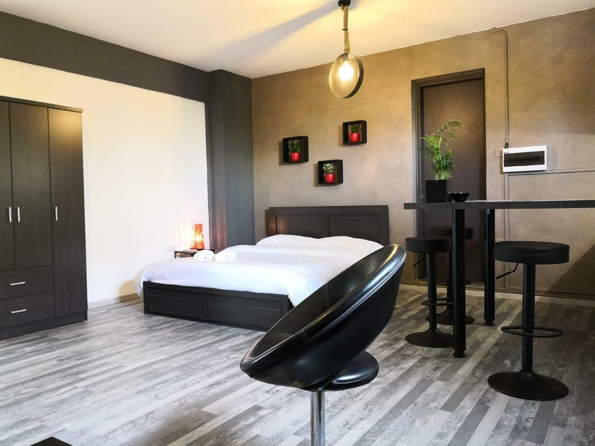 The Room Larnaca Eksteriør billede